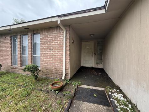 2115 Musket Groves Street Houston TX 77067