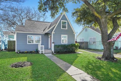 717 10th Avenue N Texas City TX 77590