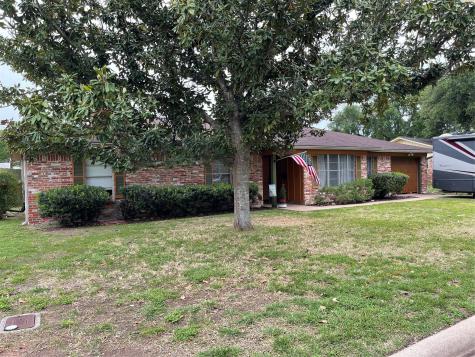 1316 Ladelle Street Wharton TX 77488