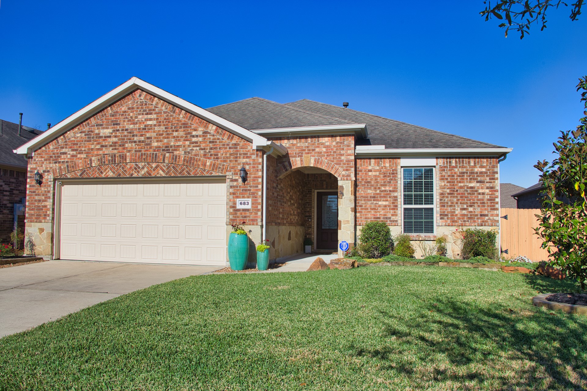683 Tenuta Lane League City TX 77573