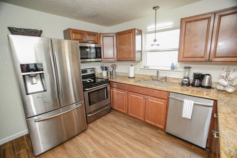 104 Beach Drive Freeport TX 77541