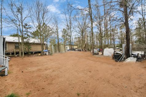 1040 County Road 5007 Cleveland TX 77327