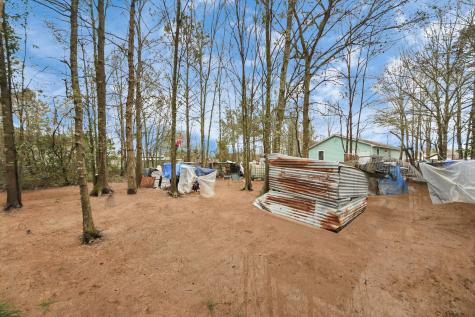 1040 County Road 5007 Cleveland TX 77327