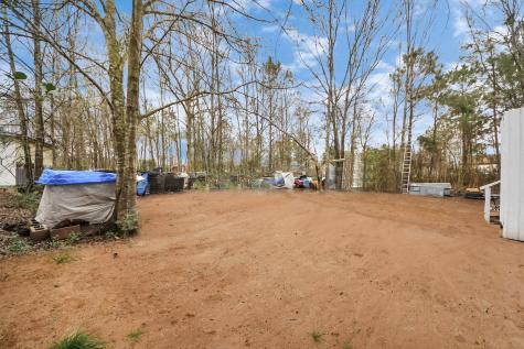 1040 County Road 5007 Cleveland TX 77327