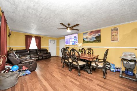 1040 County Road 5007 Cleveland TX 77327