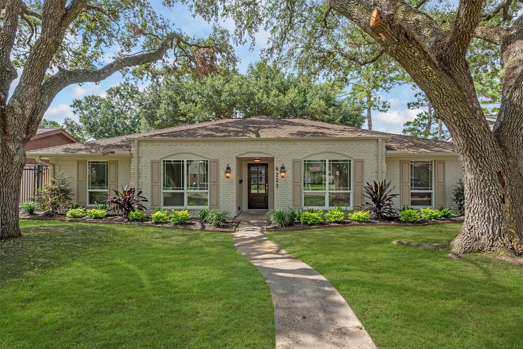 6223 Paisley Street Houston TX 77096