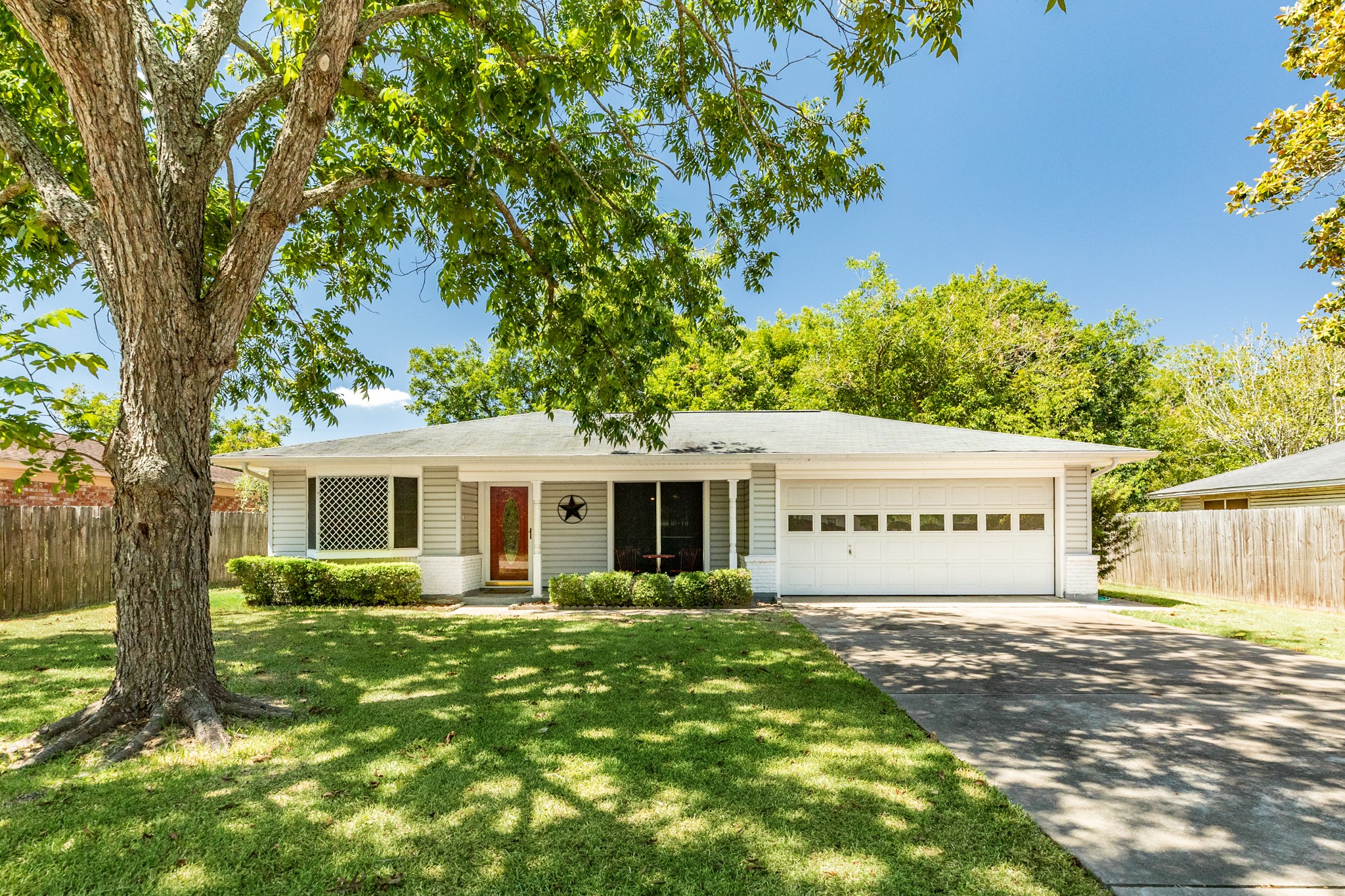 3312 Avenue K Bay City TX 77414