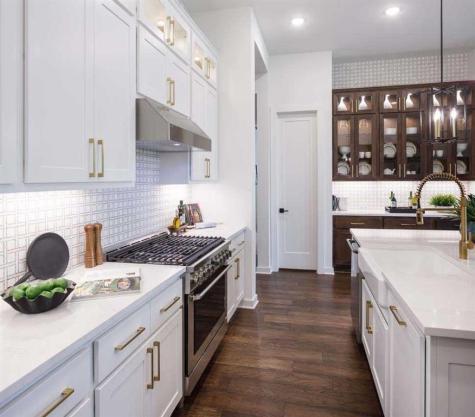 12115 Sweetbriar Loop Mont Belvieu TX 77523