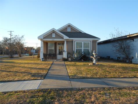 2803 Procter Street Port Arthur TX 77640
