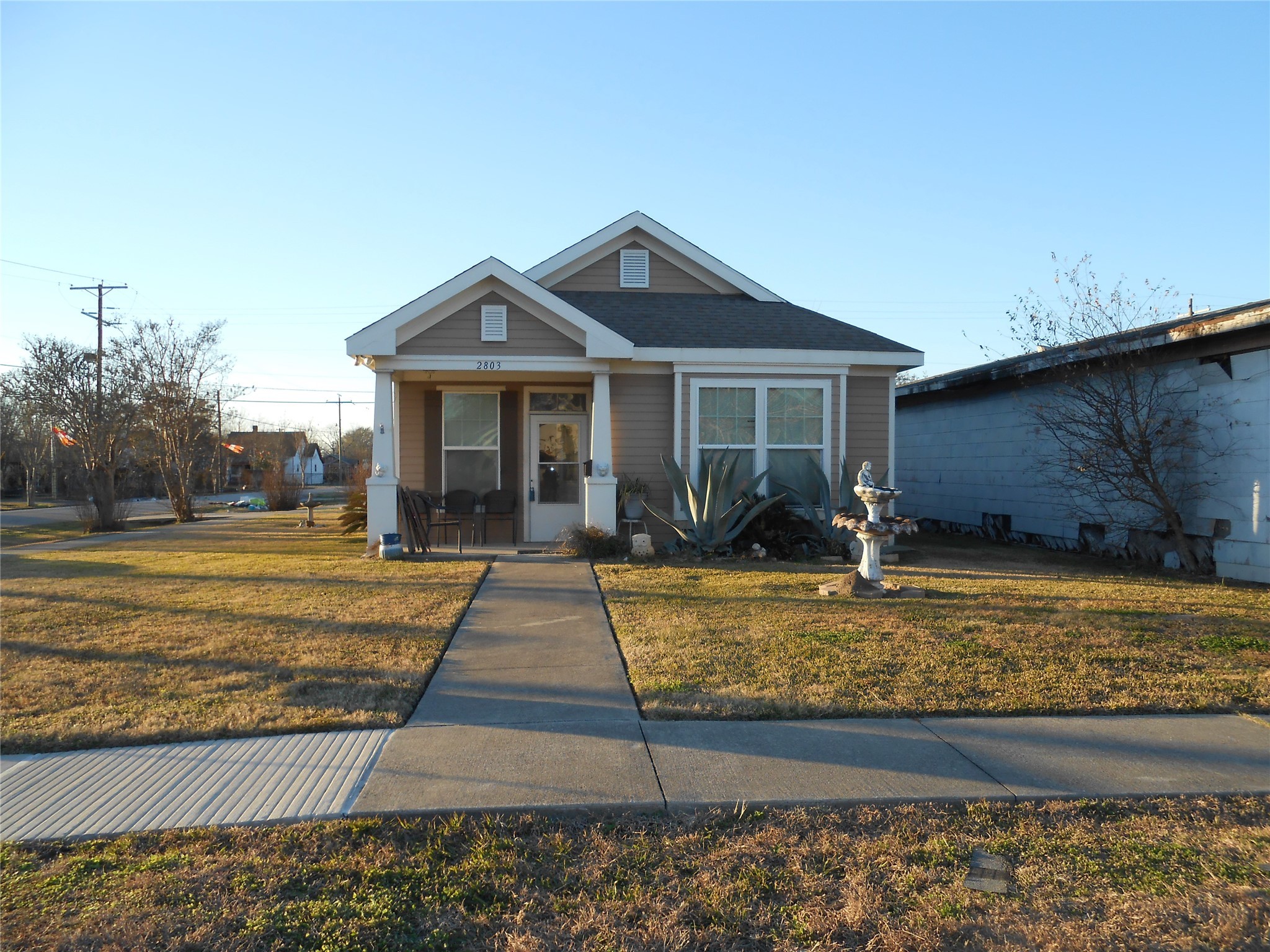 2803 Procter Street Port Arthur TX 77640