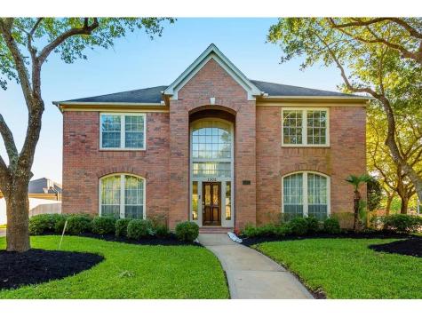 1302 Gray Hills Court Sugar Land TX 77479