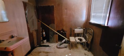 235 W Hartel Street Sour Lake TX 77659