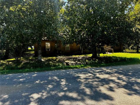 235 W Hartel Street Sour Lake TX 77659