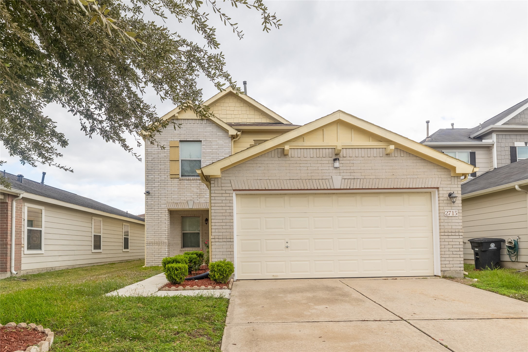 2715 Skyview Knoll Court Houston TX 77047