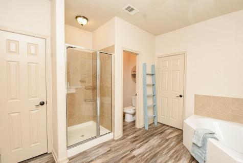 162 W Heritage Mill Circle Tomball TX 77375