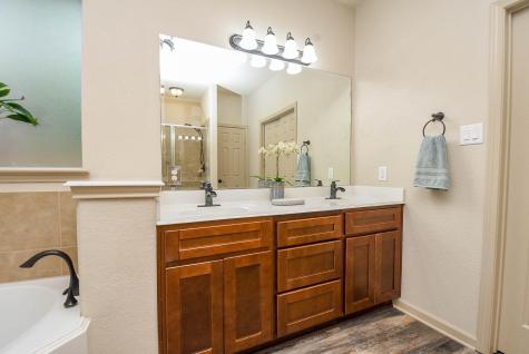 162 W Heritage Mill Circle Tomball TX 77375
