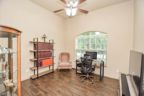 162 W Heritage Mill Circle Tomball TX 77375