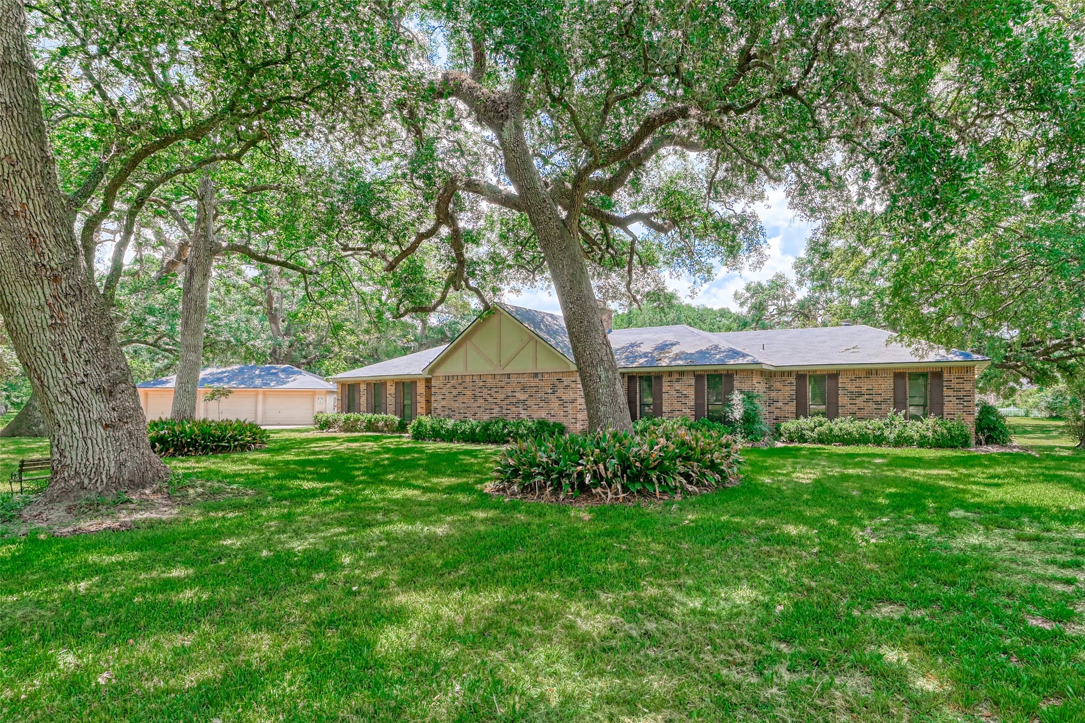 1631 Garrett Court Wharton TX 77488