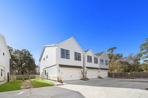 1107 Bruno Place Houston TX 77091