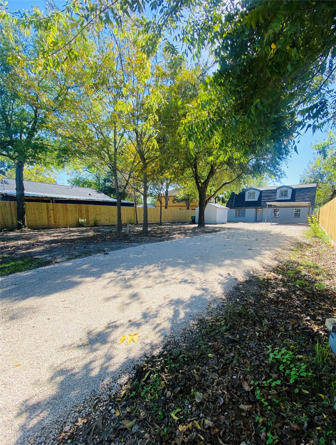824 Dorchester Street Houston TX 77022