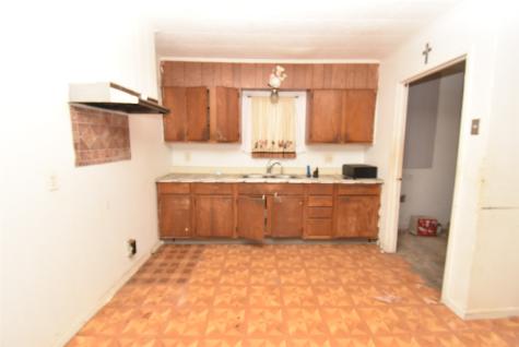1909 Avenue C Bay City TX 77414
