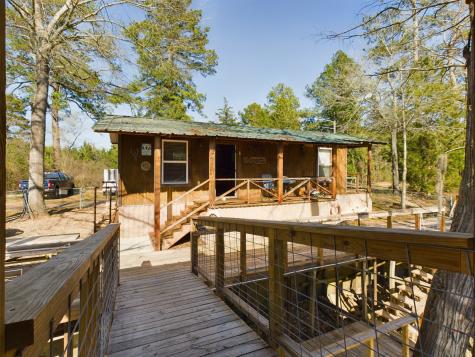 970 Ma County Road 3215 Jefferson TX 75657