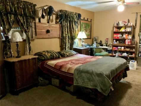 215 Mcneir Street Anahuac TX 77514