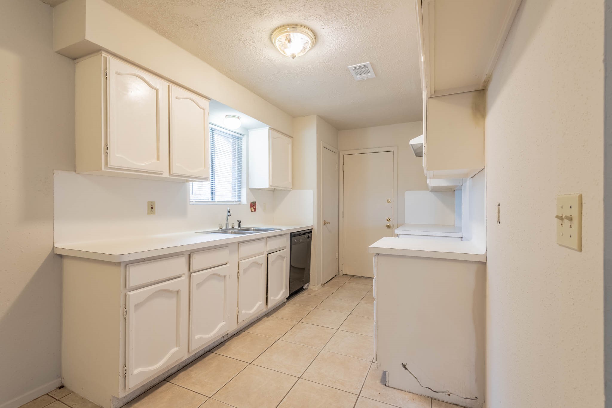 2942 Heritage Colony Drive Webster TX 77598