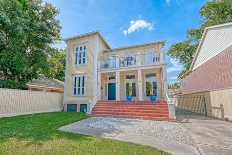 939 Usener Street Houston TX 77009