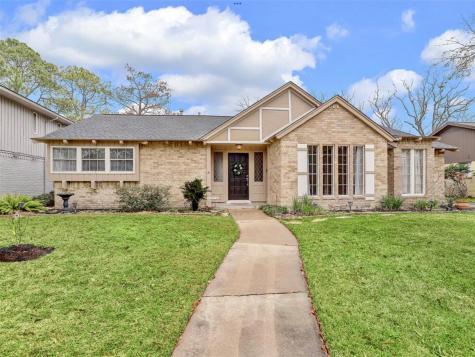 3718 Montvale Drive Houston TX 77059