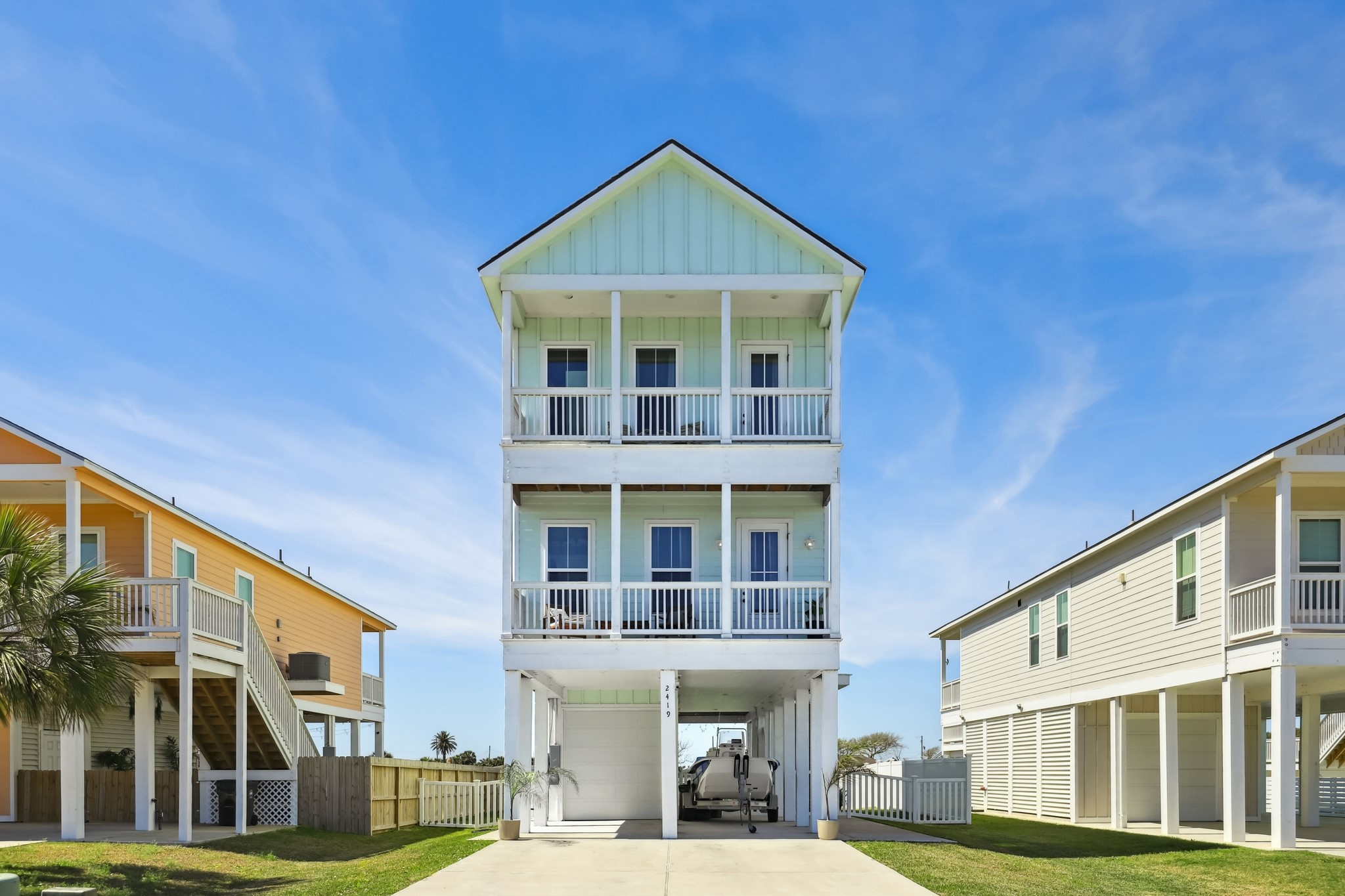 2419 103rd Street Galveston TX 77554