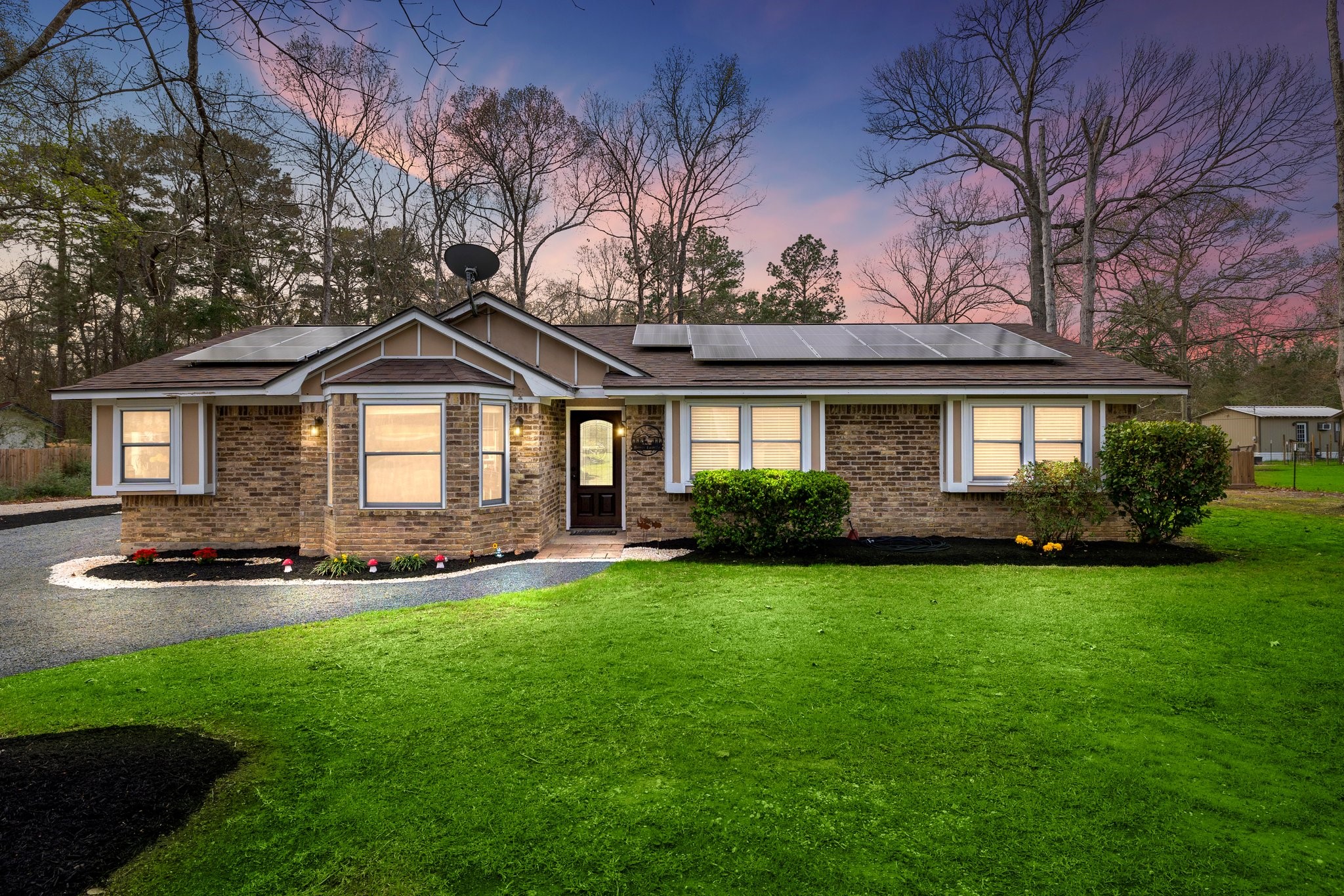 291 E Fork Drive Cleveland TX 77328