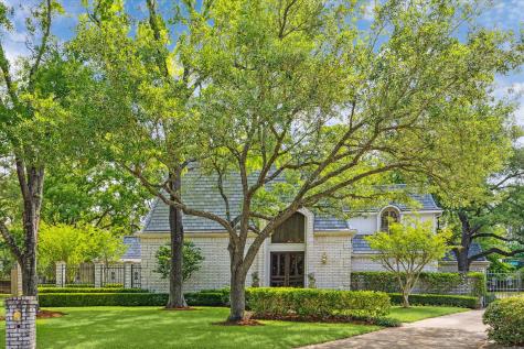 10803 Oak Creek Street Houston TX 77024