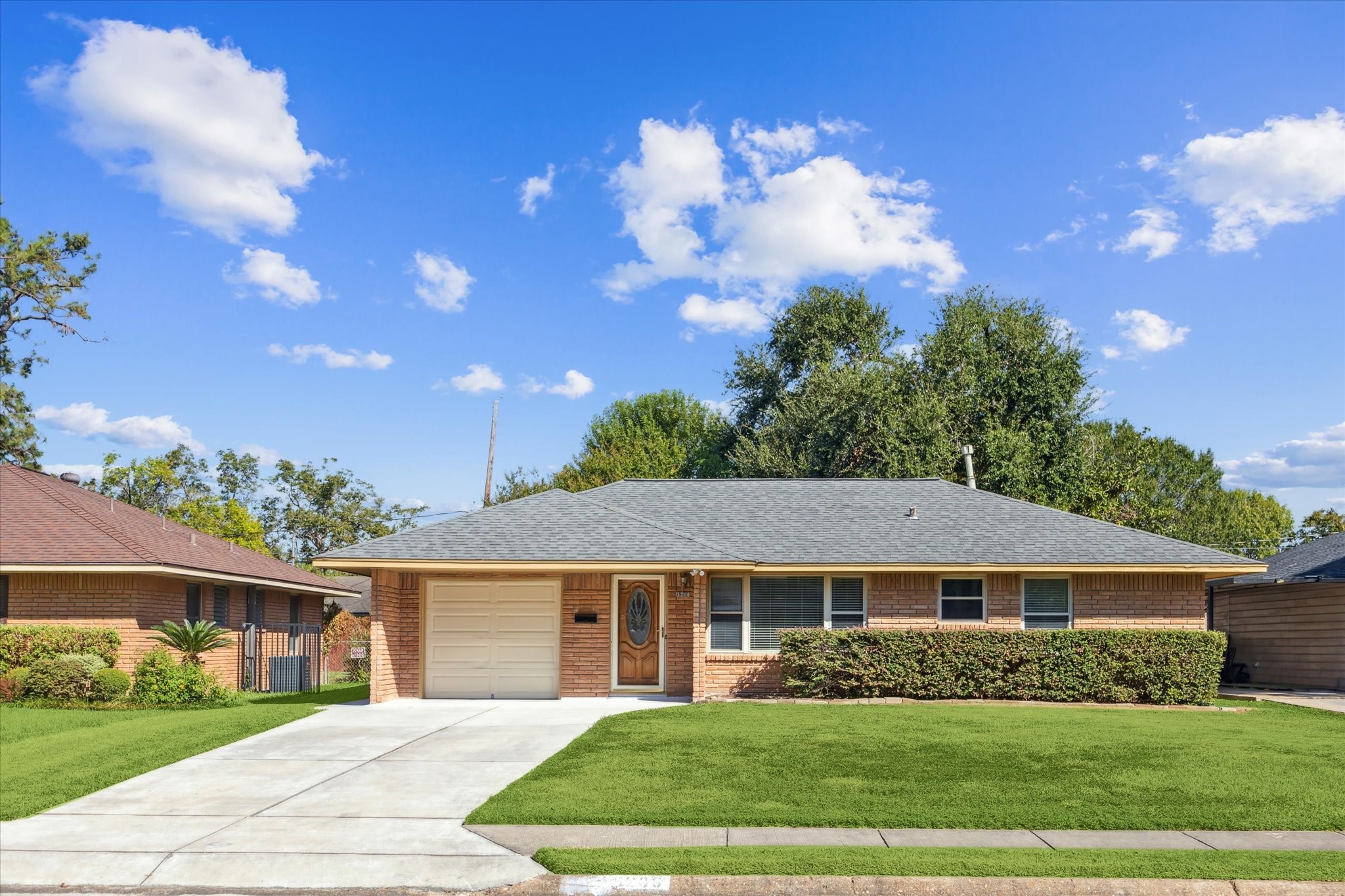 5206 Lido Lane Houston TX 77092