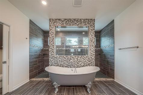 4061 Fm 160 Road N Liberty TX 77575