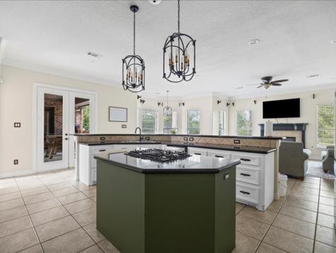 9226 Stratford Place Tomball TX 77375