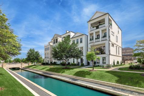 814 Dunleigh Meadows Lane Houston TX 77055
