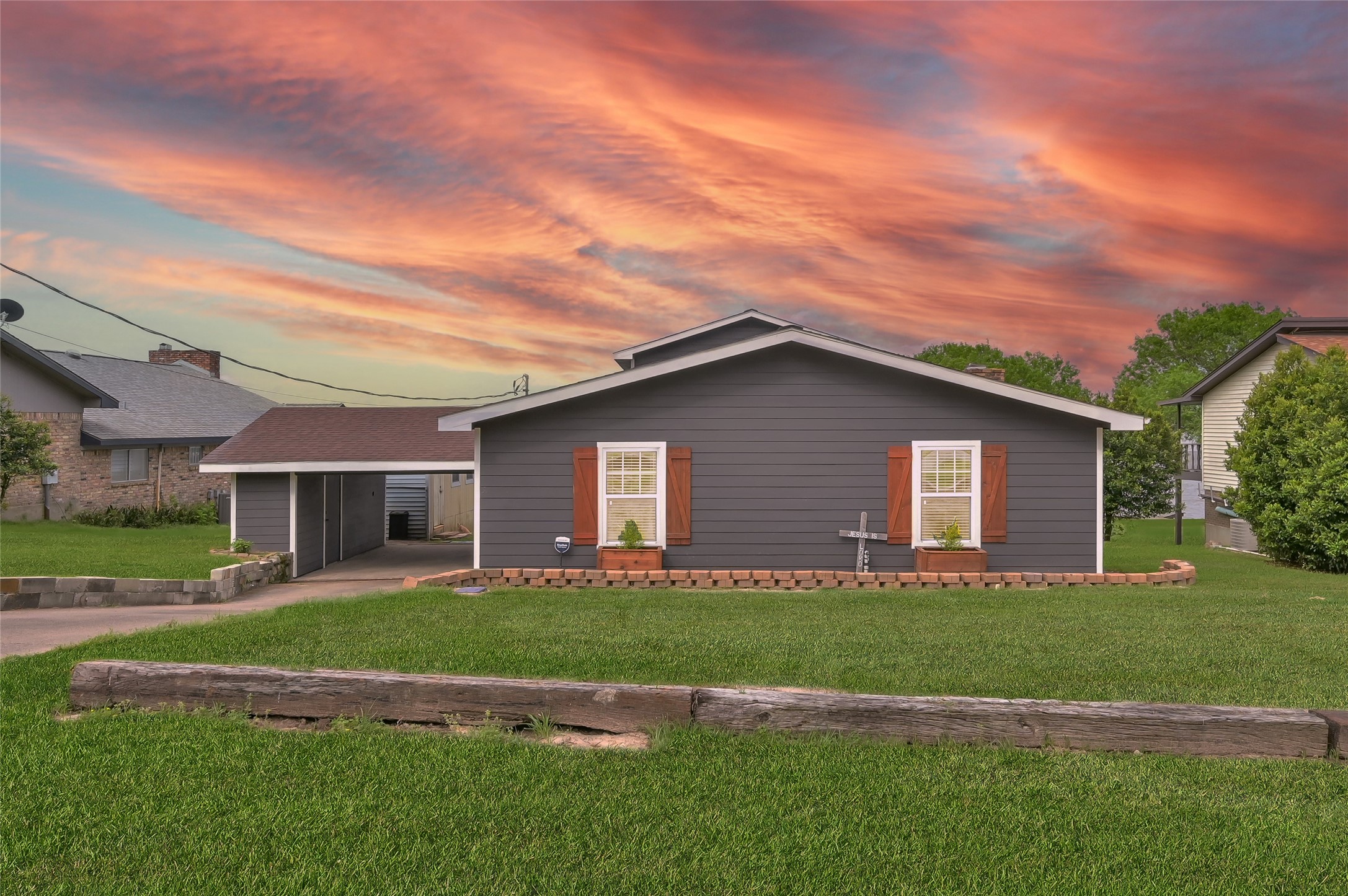 162 Dogwood Lane Trinity TX 75862
