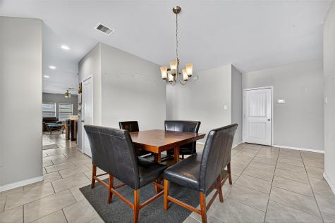 2907 Vales Point Drive Fresno TX 77545