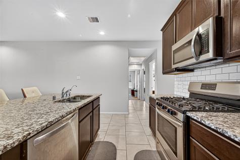 2907 Vales Point Drive Fresno TX 77545
