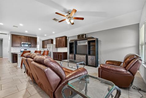 2907 Vales Point Drive Fresno TX 77545