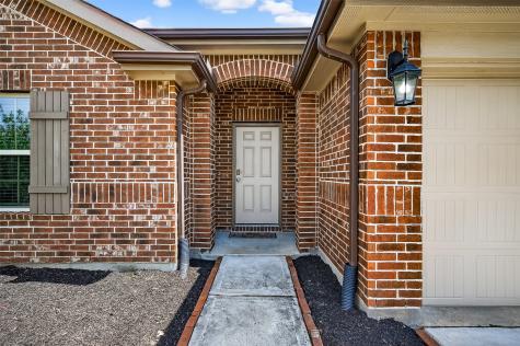 2907 Vales Point Drive Fresno TX 77545