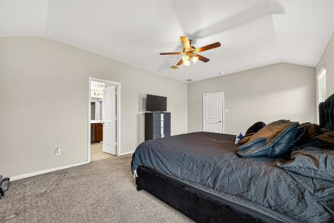 2907 Vales Point Drive Fresno TX 77545