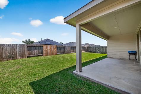 2907 Vales Point Drive Fresno TX 77545
