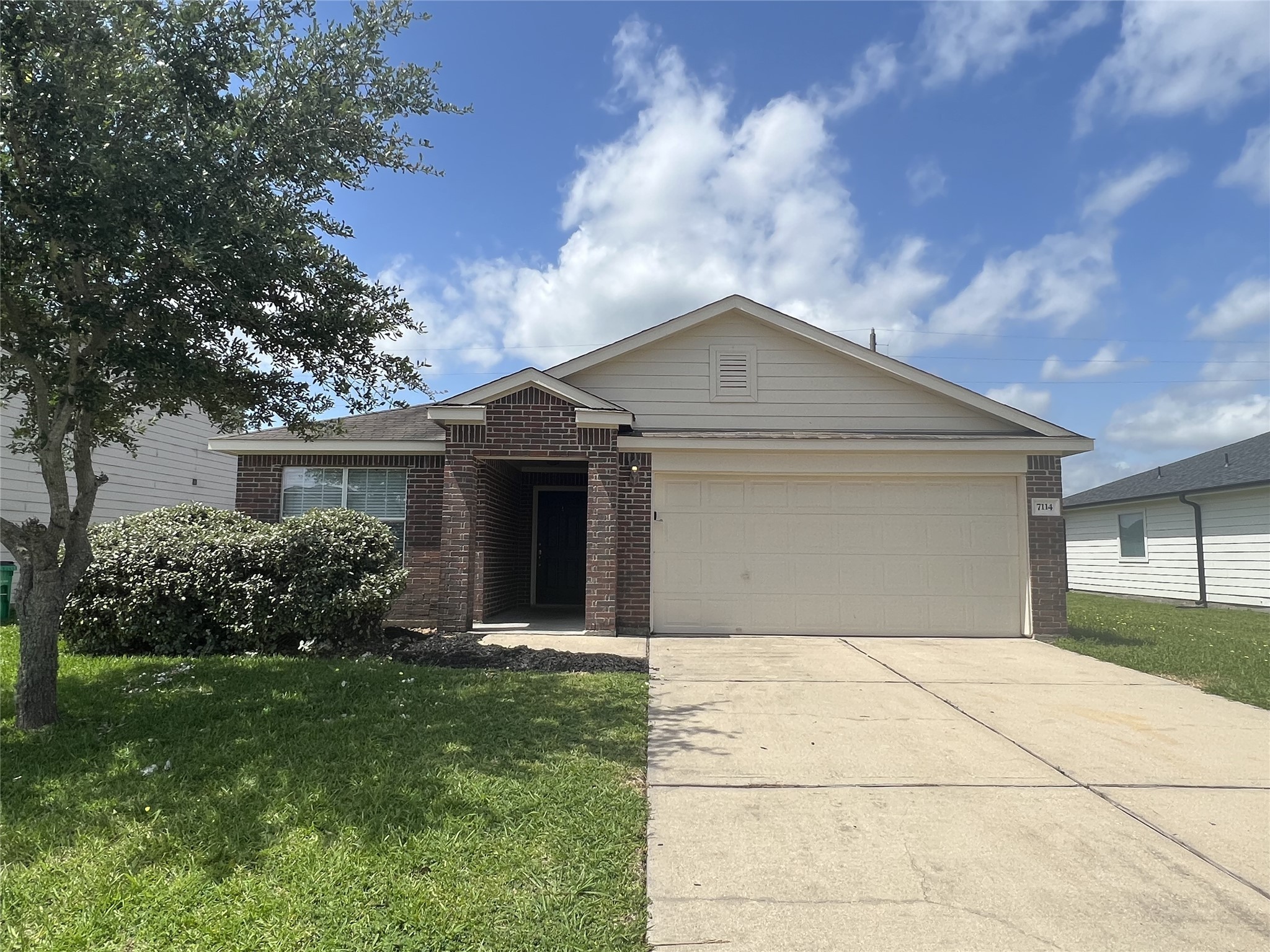 7114 Towering Pine Lane Richmond TX 77469