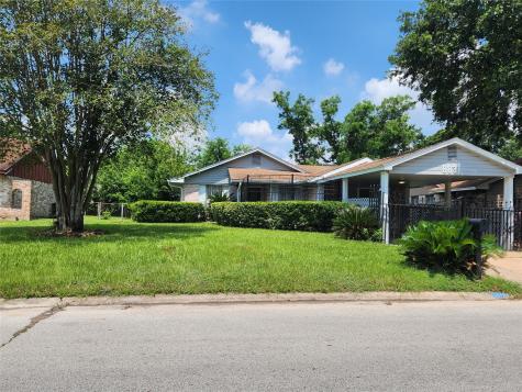 8831 Rutherford Lane Houston TX 77088