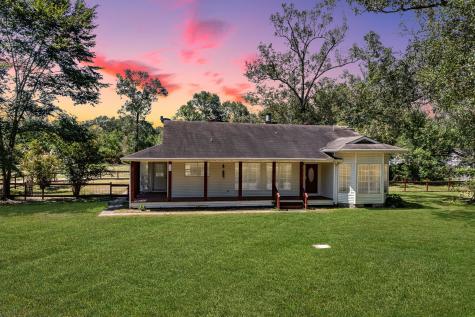826 County Road 6474 Dayton TX 77535