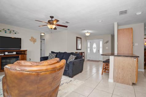 160 Lookout Point Drive Grapeland TX 75844
