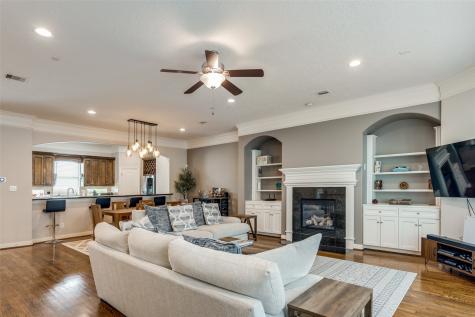 944 W 22nd Street Houston TX 77008