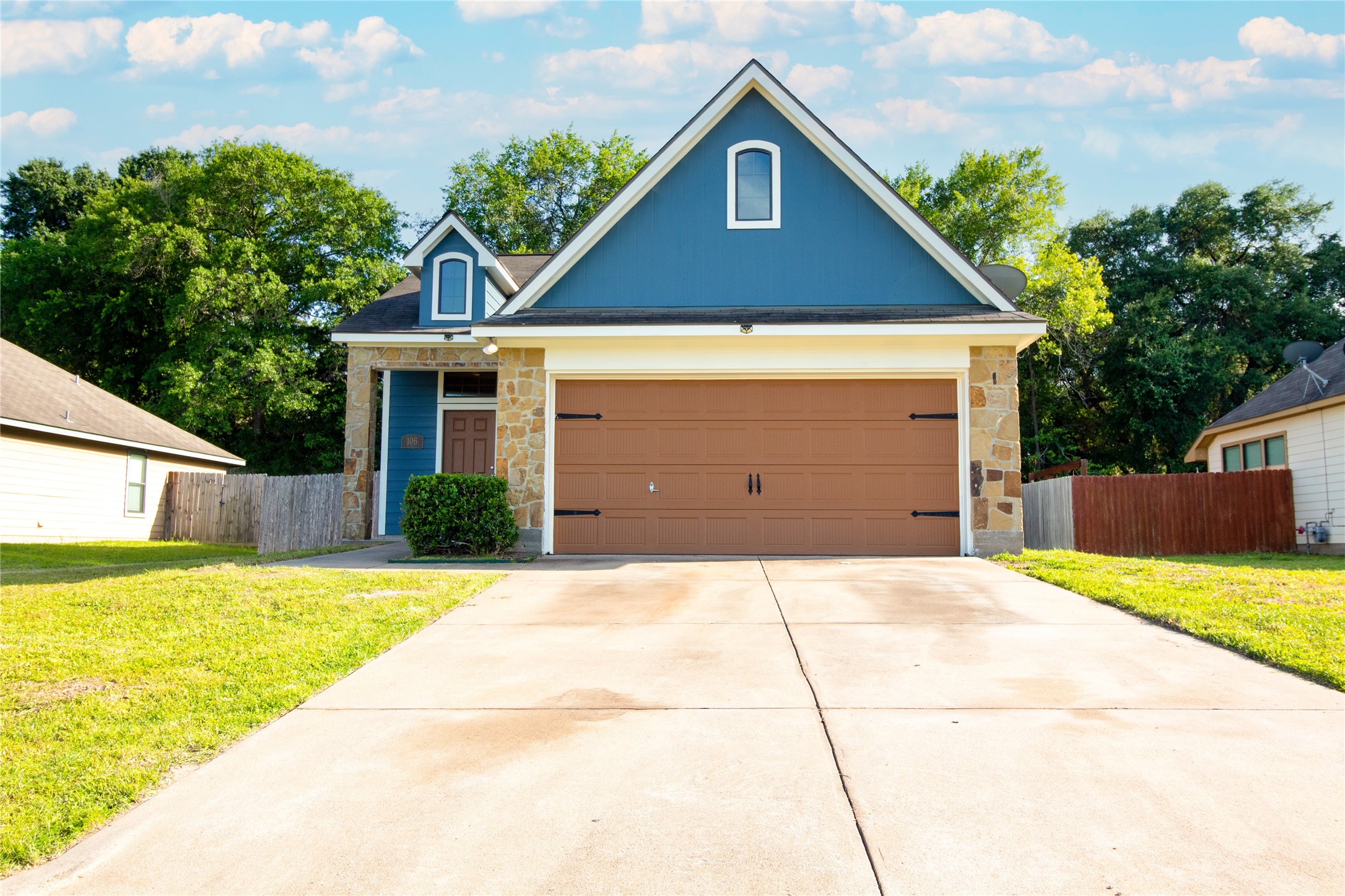 106 Ava Drive Brenham TX 77833